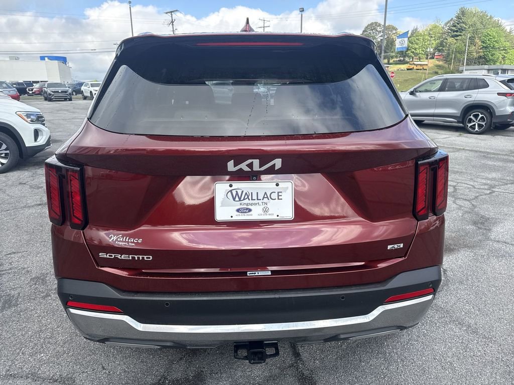 Used 2024 Kia Sorento S w/ Panoramic Sunroof Package AWD/4WD image 5