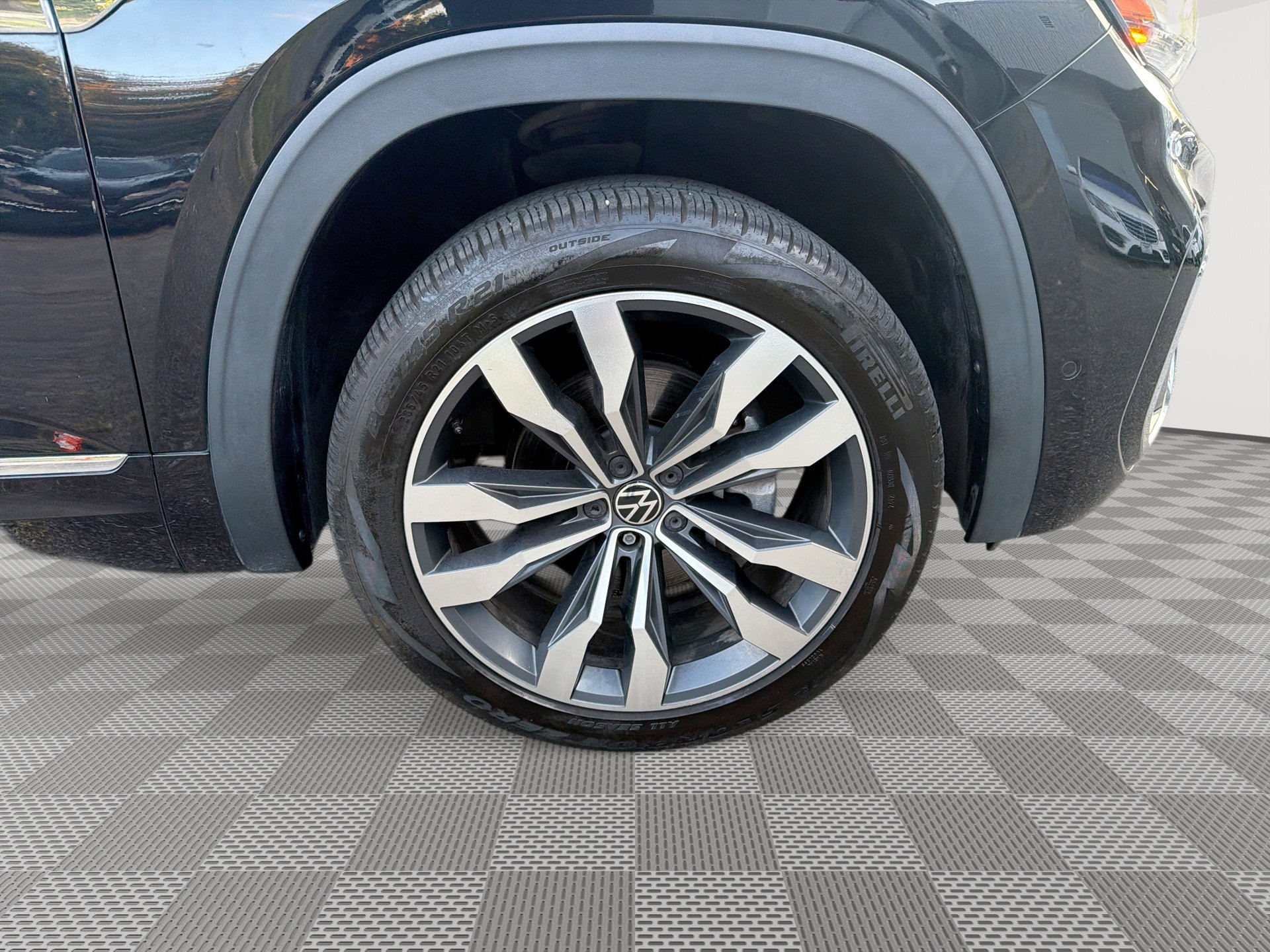 Used 2023 Volkswagen Atlas SEL Premium AWD/4WD image 31