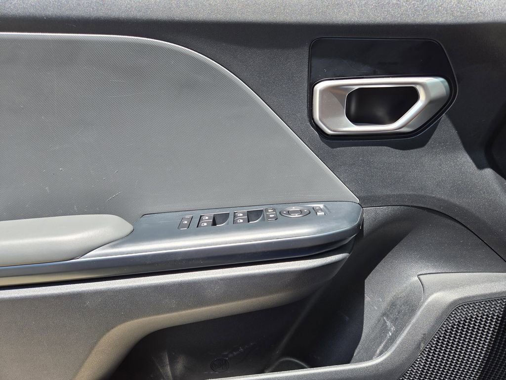 Certified 2025 Kia K4 FWD image 25