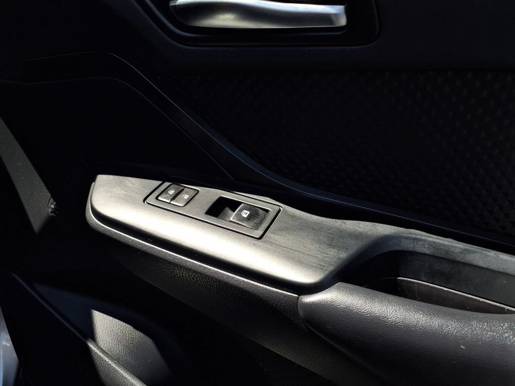 Certified 2018 Toyota C-HR XLE FWD image 36