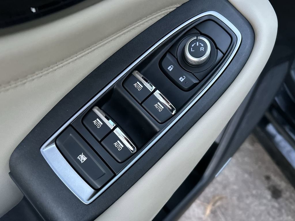 Certified 2023 Subaru Legacy Limited image 16