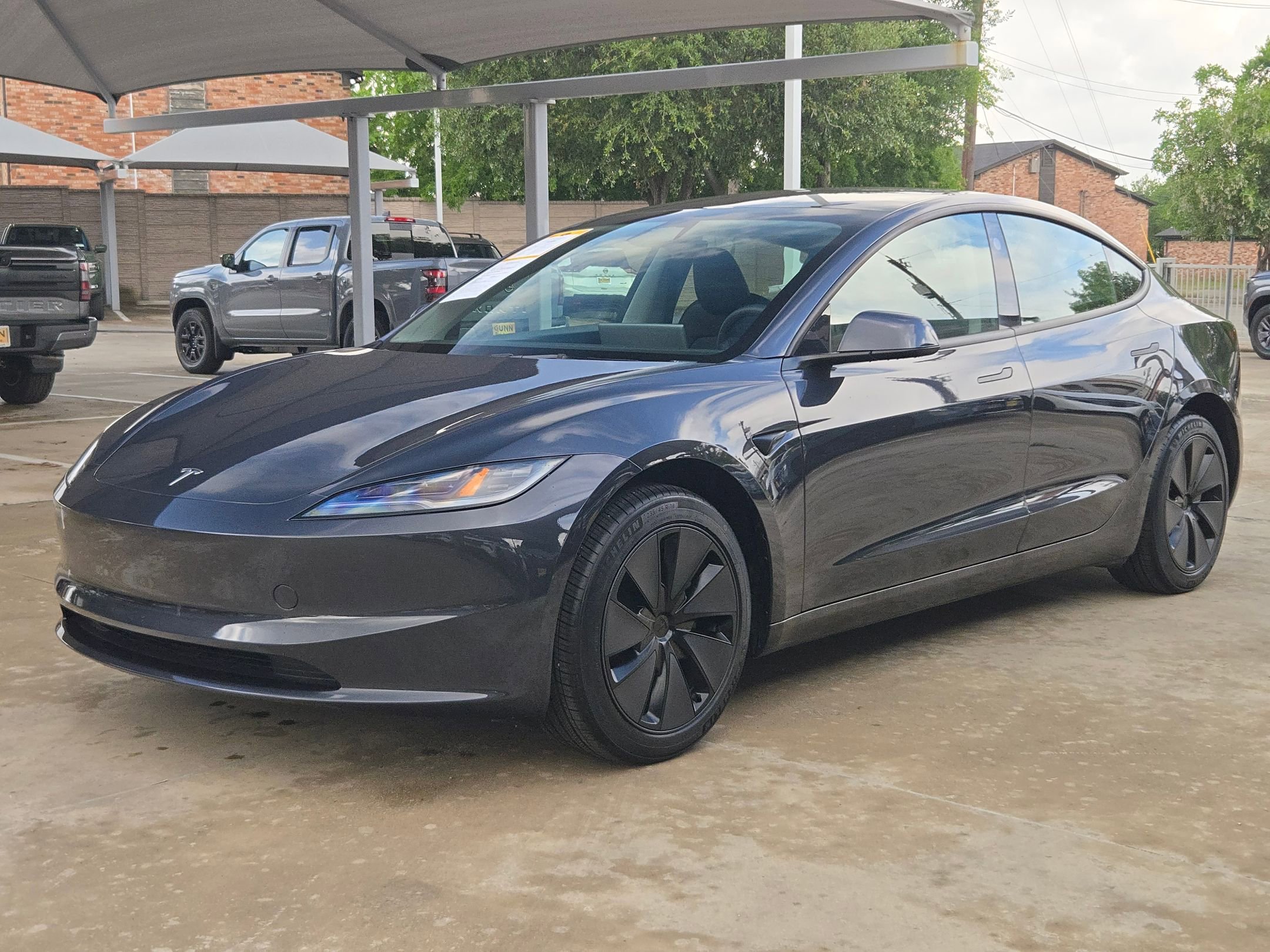 Used 2025 Tesla Model 3 Long Range image 3