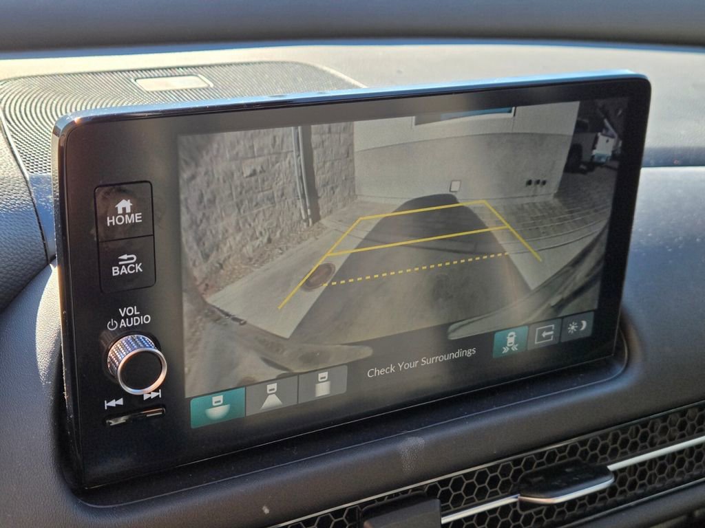 Used 2024 Honda HR-V EX-L image 11