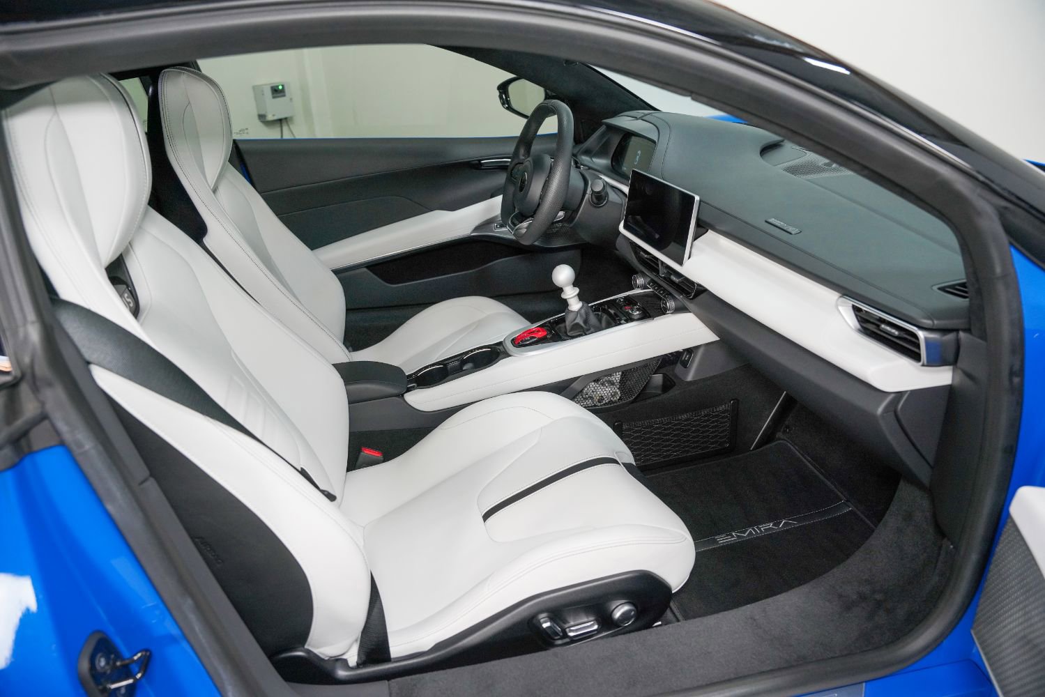 Used 2024 Lotus Emira First Edition image 2