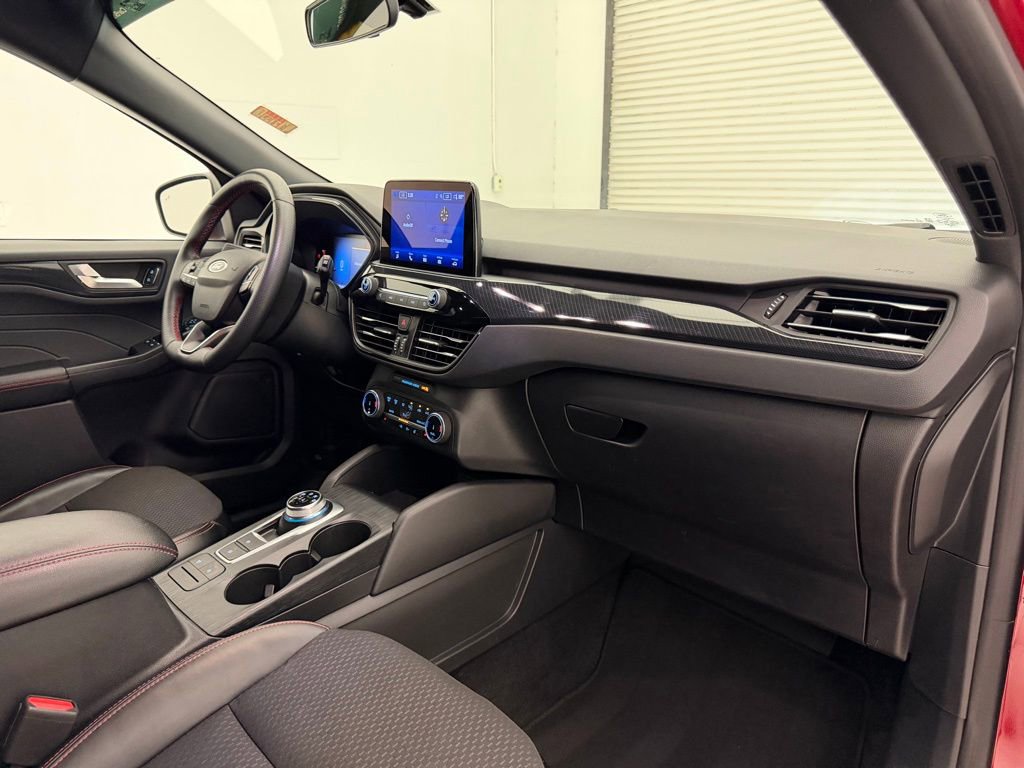 Used 2024 Ford Escape ST-Line image 46