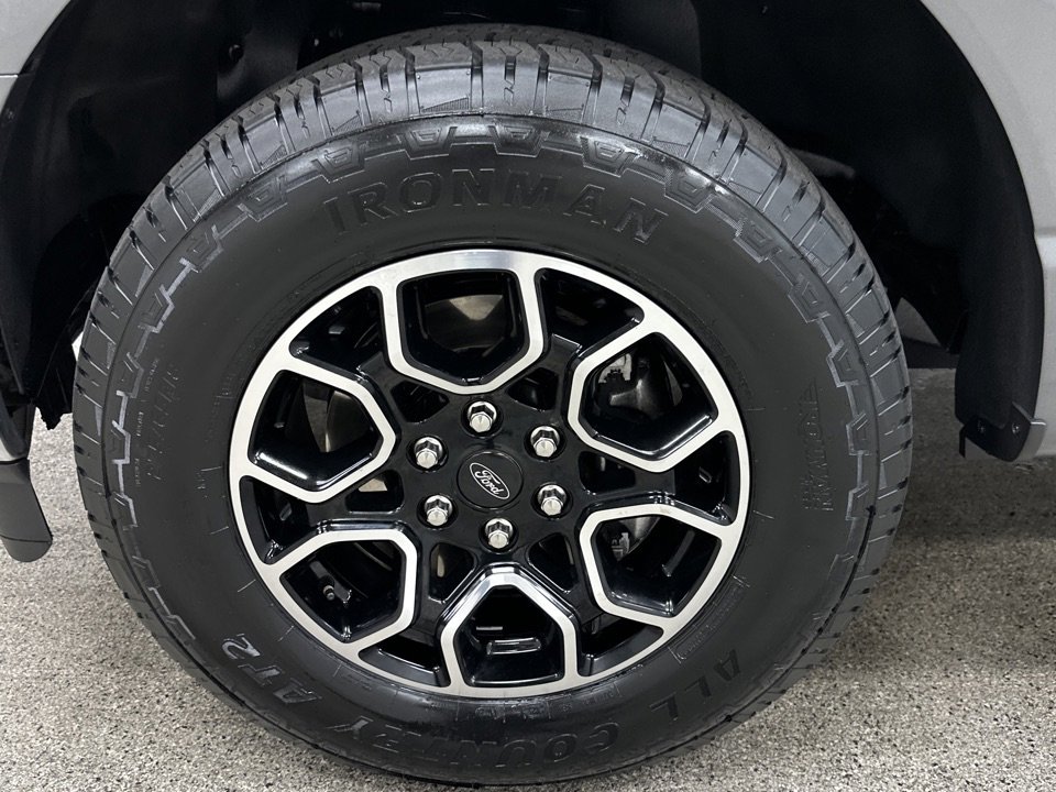 Used 2022 Ford F150 XLT w/ Trailer Tow Package image 2