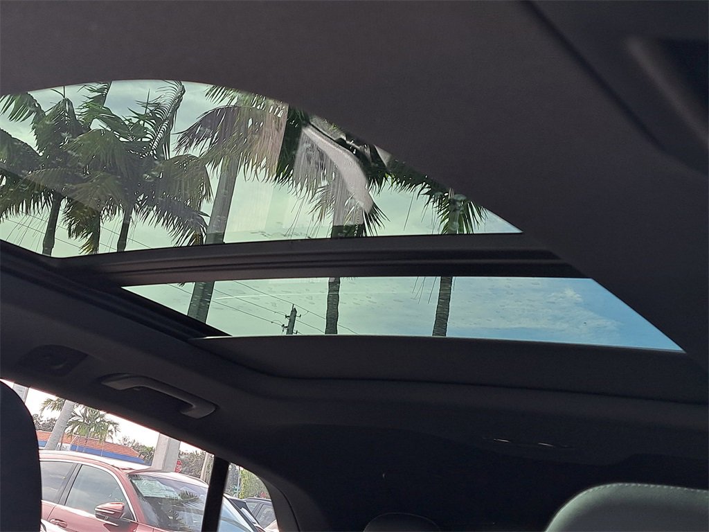 New 2026 Audi Q8 Premium Plus image 16