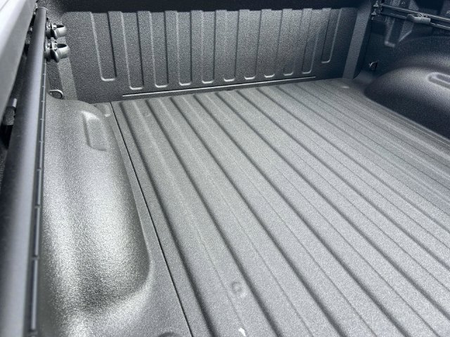 New 2027 RAM 1500 4x4 Crew Cab image 11