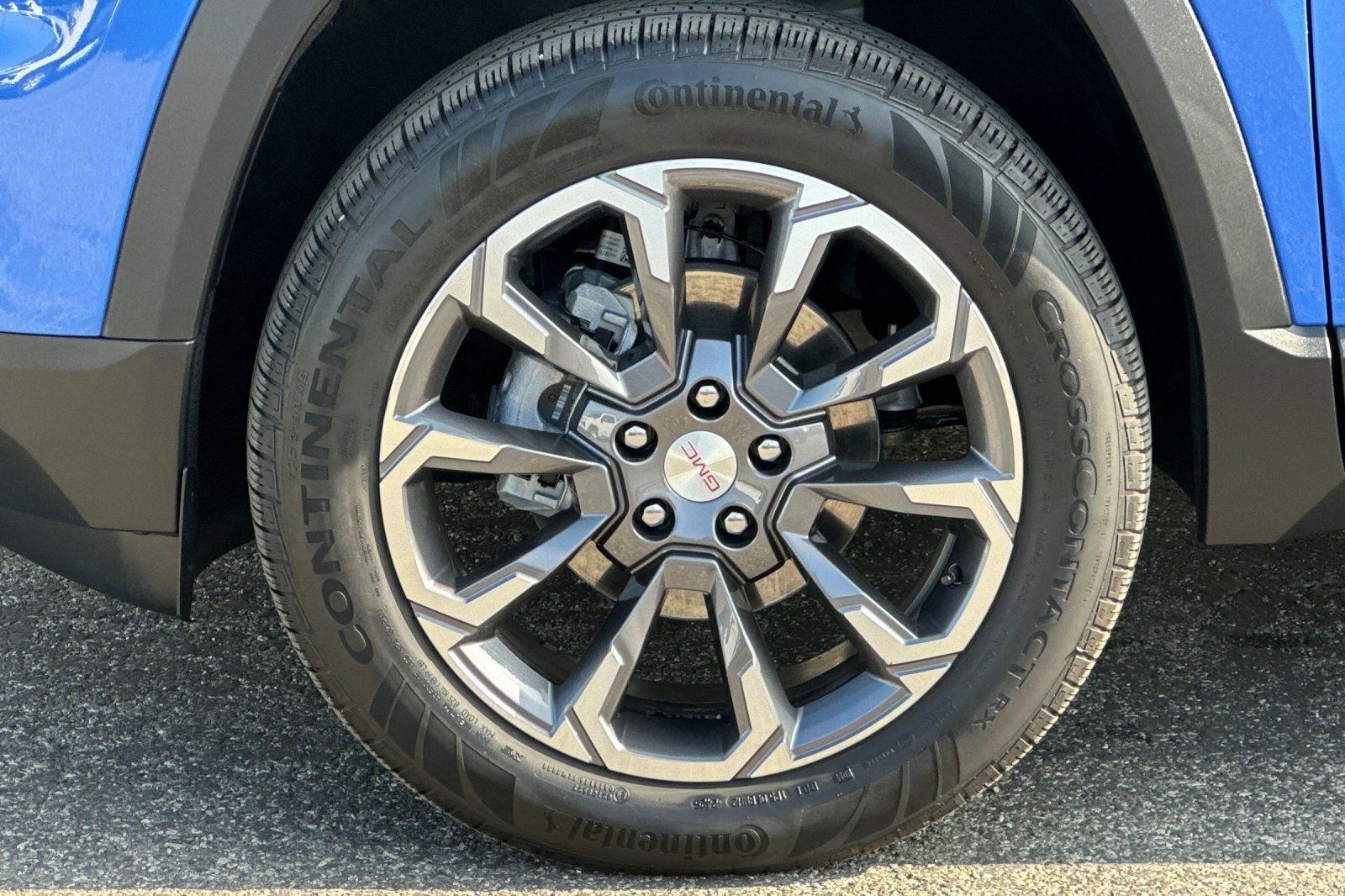 Used 2026 GMC Terrain Elevation w/ Elevation Premium Package FWD image 37