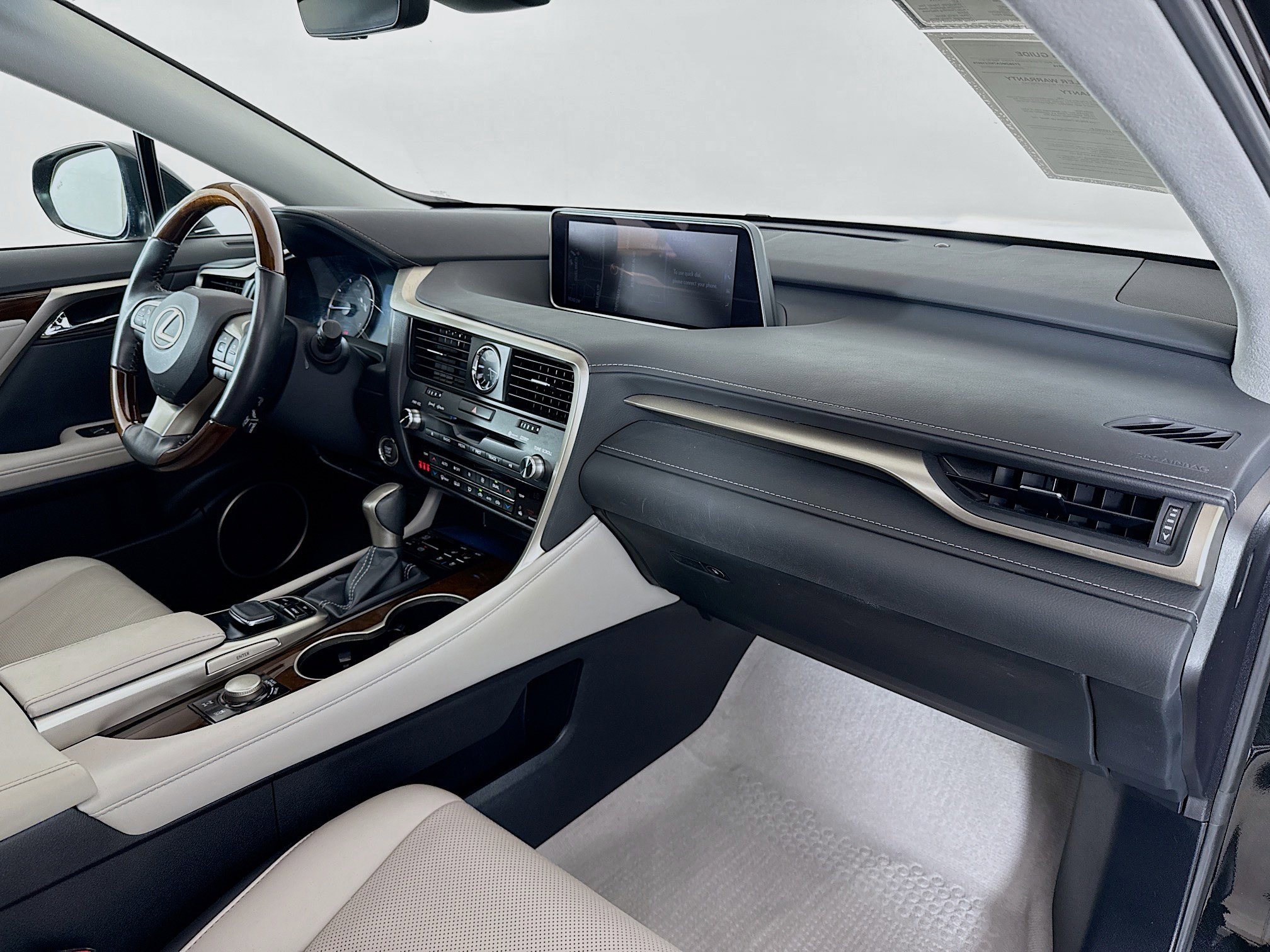 Used 2019 Lexus RX 350 AWD w/ Navigation Package image 28