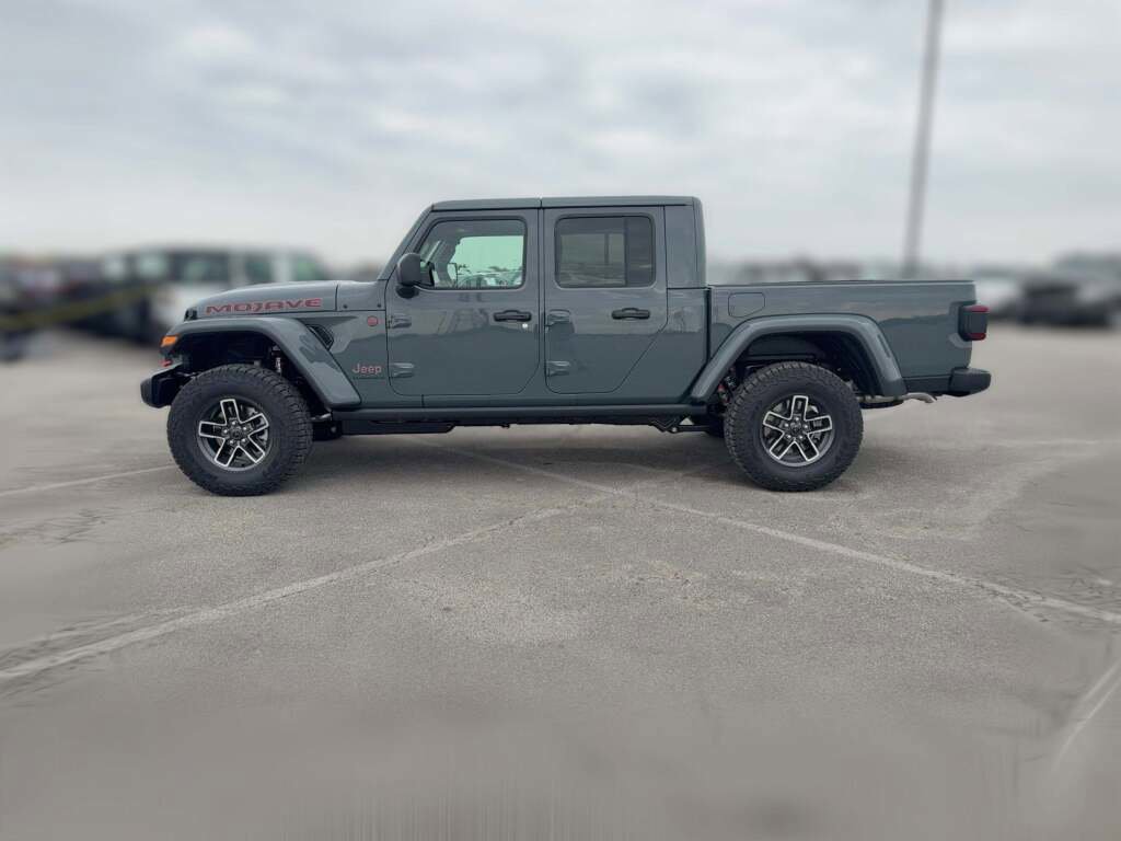 New 2026 Jeep Gladiator Mojave image 6