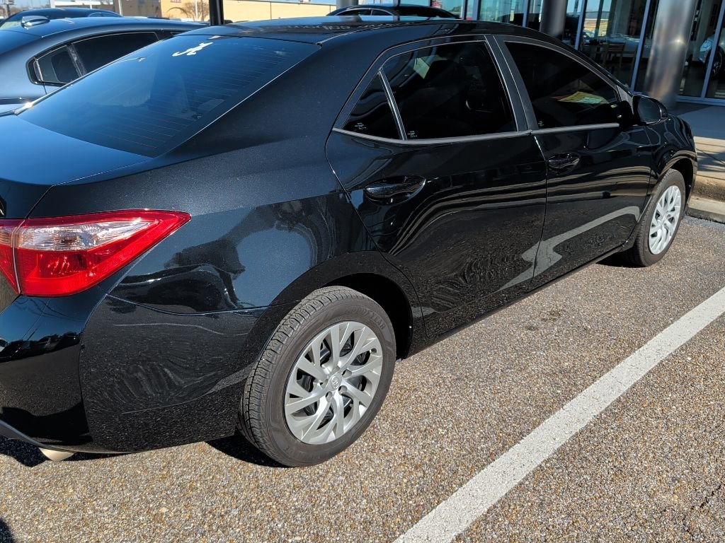 Used 2019 Toyota Corolla LE image 11