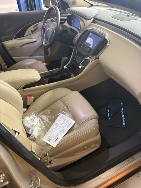 Used 2014 Buick LaCrosse Leather image 4