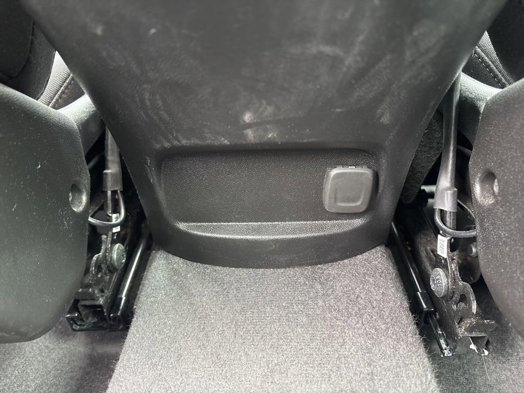 Used 2024 Chevrolet Malibu LT image 34