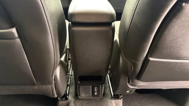 Used 2020 Buick Encore GX Preferred w/ Cold Weather Comfort Package AWD/4WD image 28