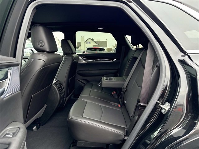Used 2024 Cadillac XT5 Premium Luxury image 13