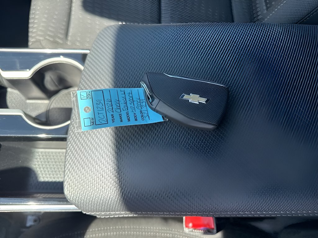 Used 2026 Chevrolet Equinox LT FWD image 13