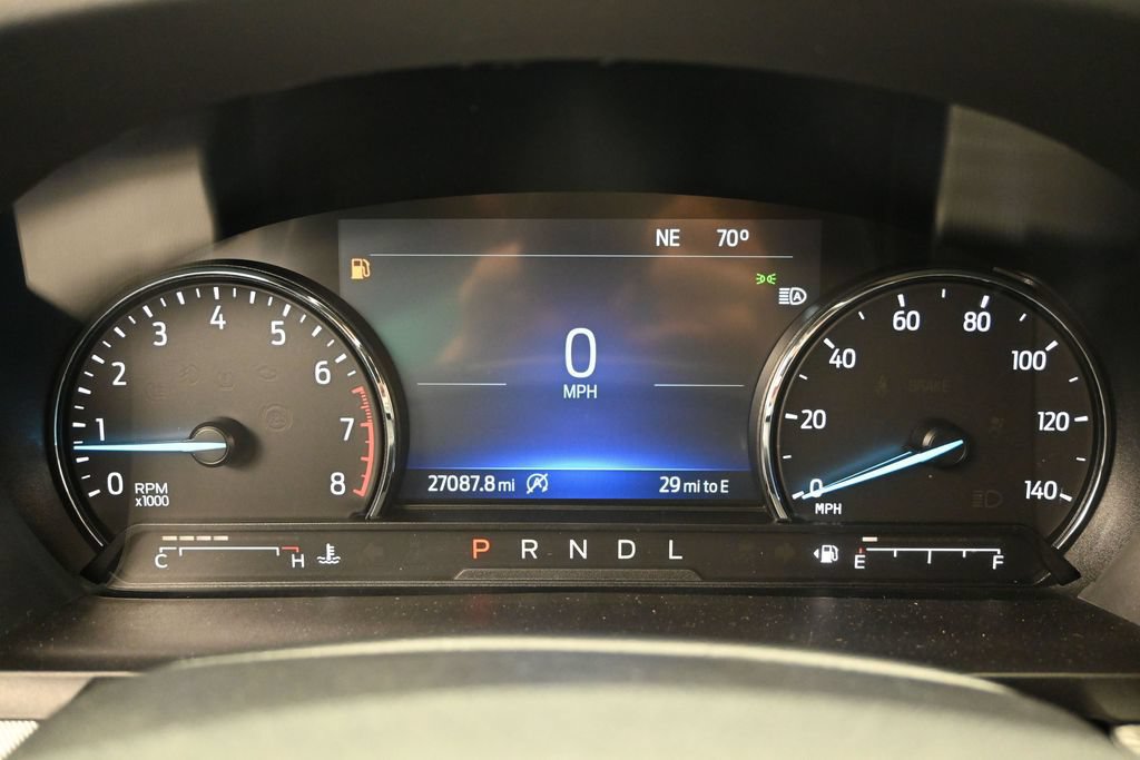 Used 2023 Ford Explorer XLT w/ Equipment Group 202A AWD/4WD image 27
