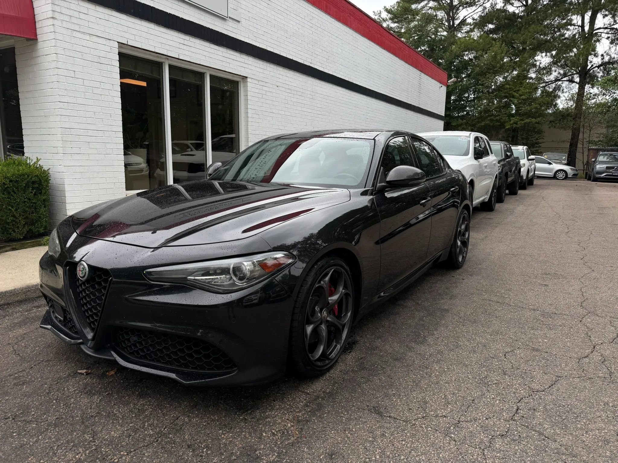 Used 2020 Alfa Romeo Giulia Ti Sport RWD image 2