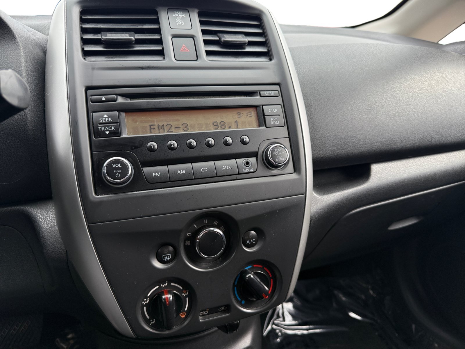 Used 2015 Nissan Versa Note S Plus FWD image 12