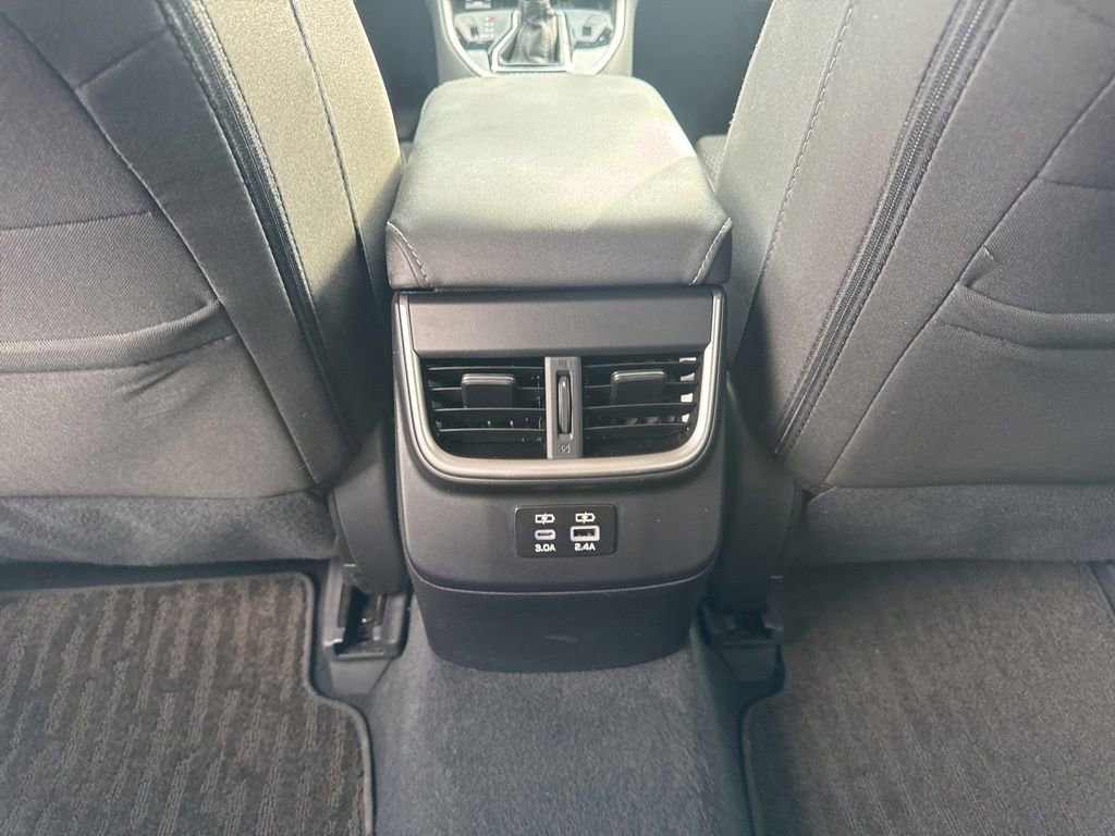 Used 2025 Subaru Outback Premium image 27
