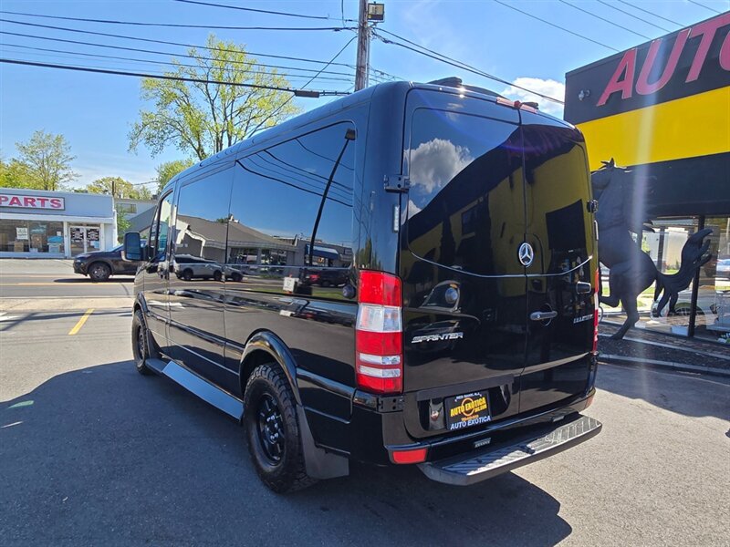 Used 2014 Mercedes-Benz Sprinter 2500 image 2