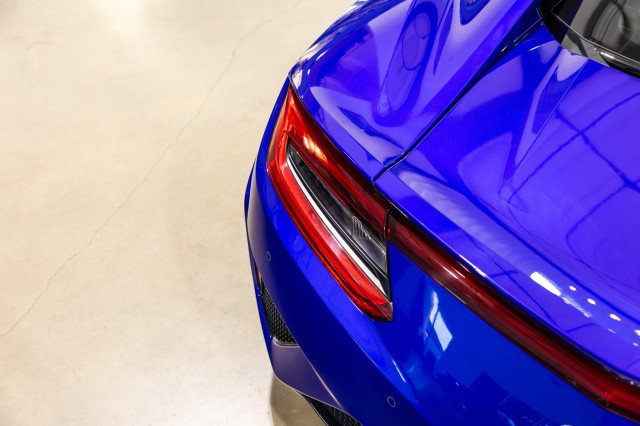 Used 2017 Acura NSX AWD/4WD image 16