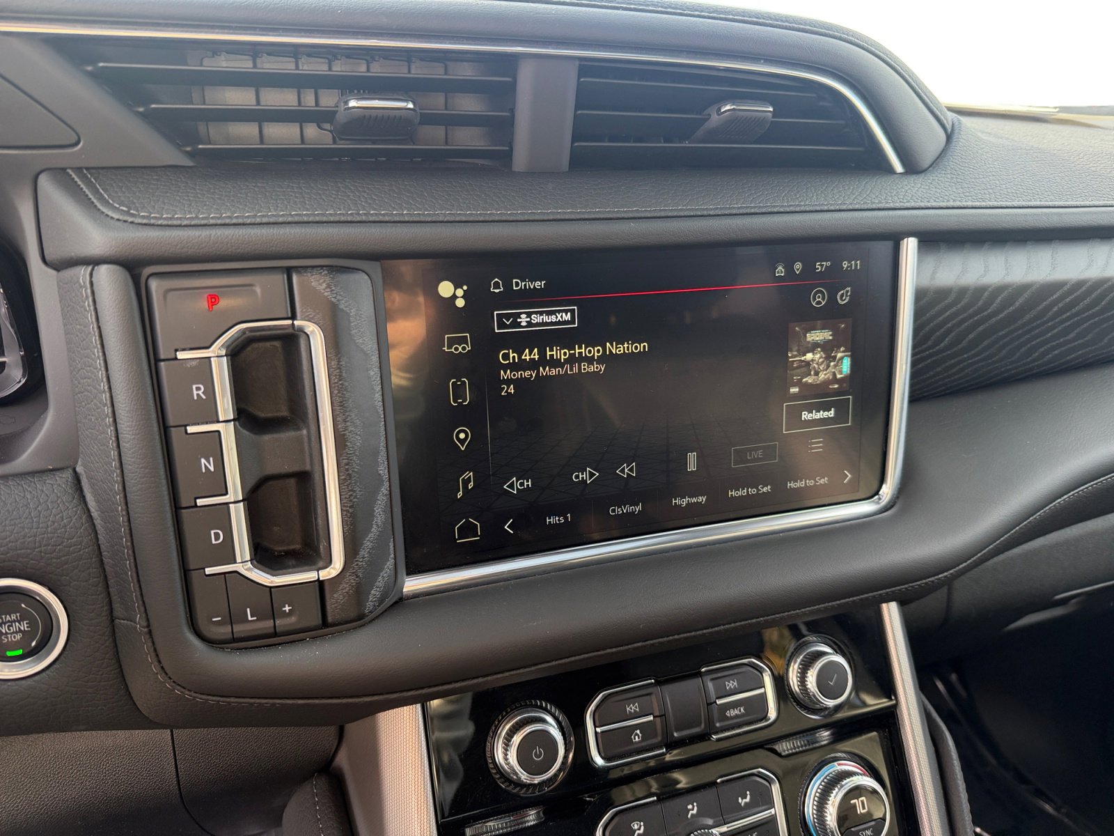 Used 2024 GMC Yukon Denali image 12