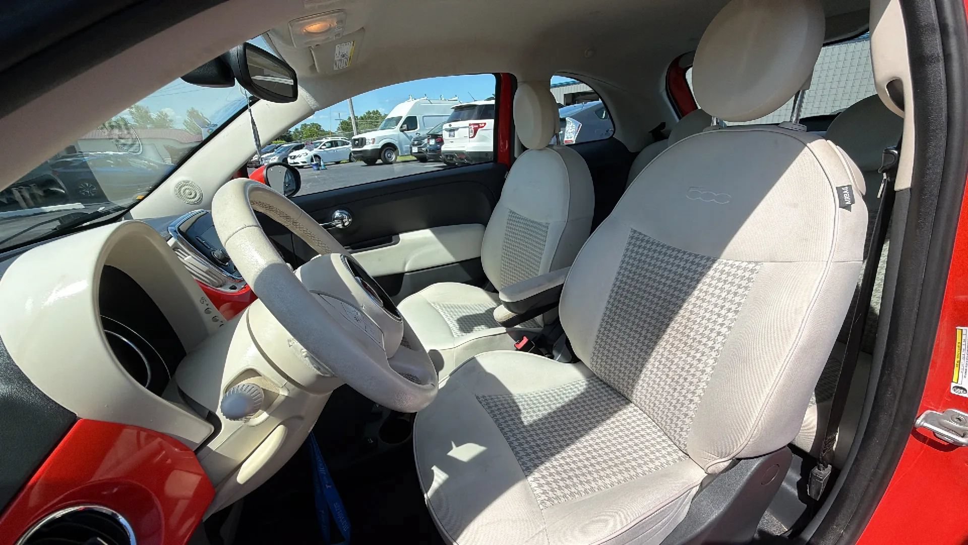 Used 2018 FIAT 500 Pop FWD image 3