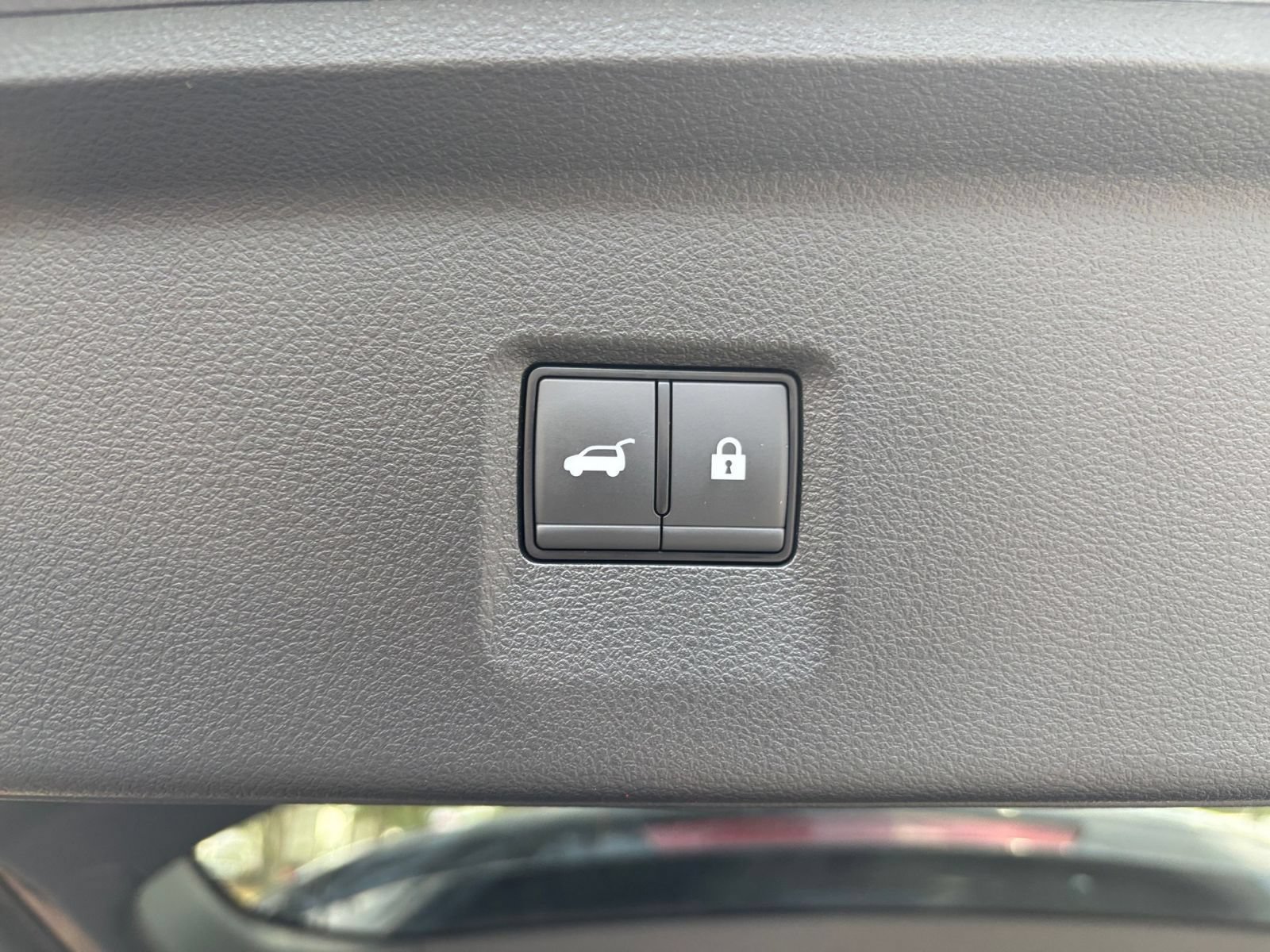 Used 2026 INFINITI QX60 Luxe FWD image 24