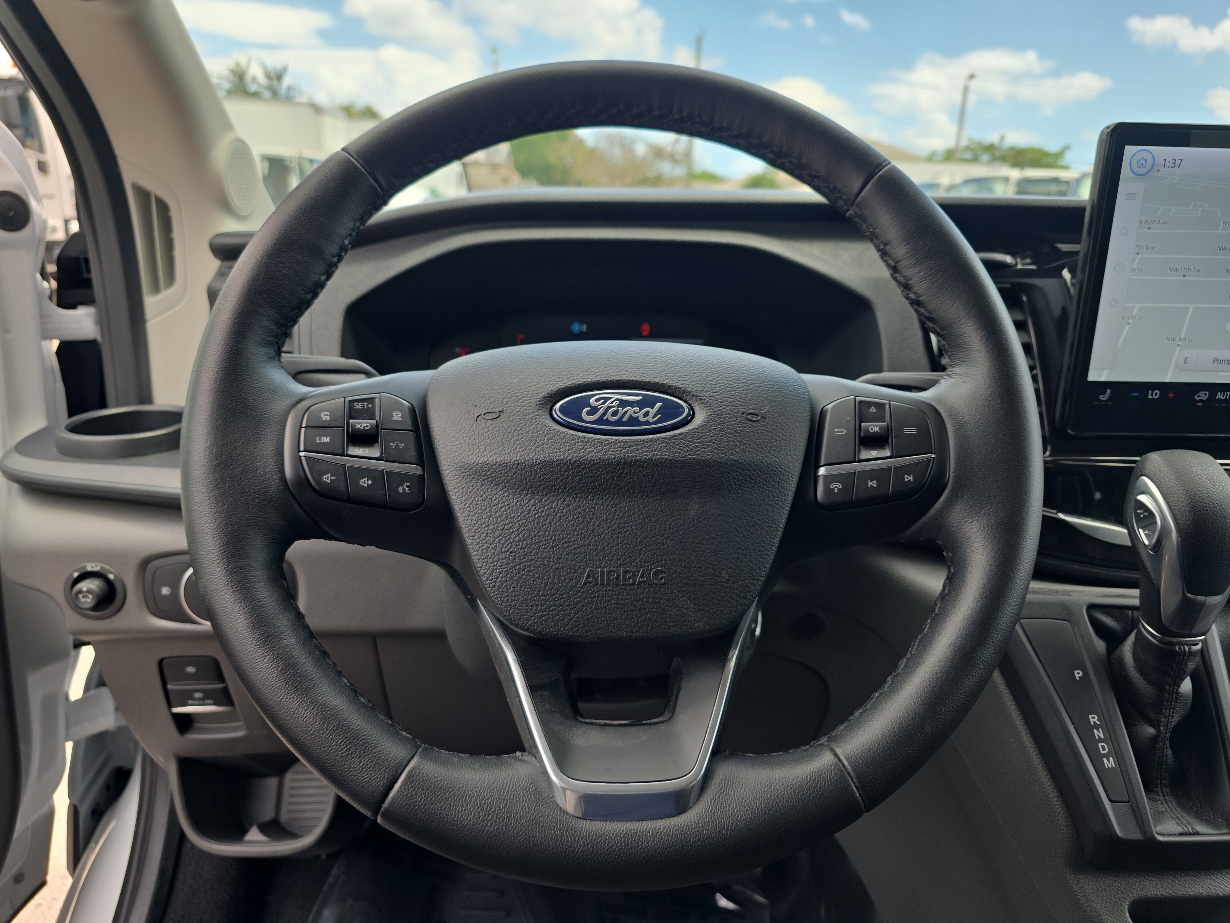 Used 2026 Ford Transit 350 XLT RWD image 26