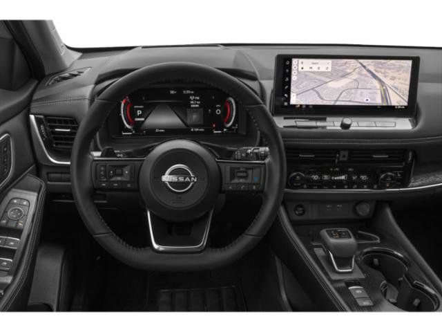 Certified 2024 Nissan Rogue Platinum w/ Platinum Premium Package FWD image 9