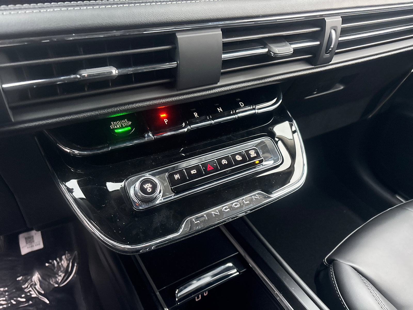 New 2026 Lincoln Corsair Premiere image 22