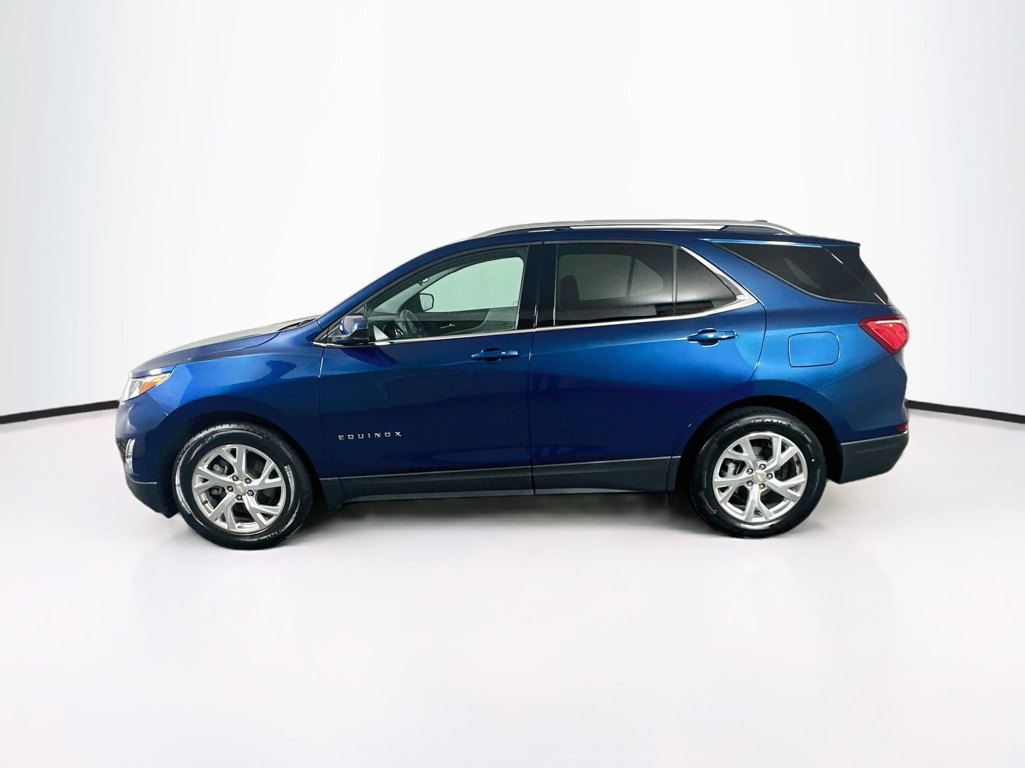 Used 2020 Chevrolet Equinox LT FWD image 4