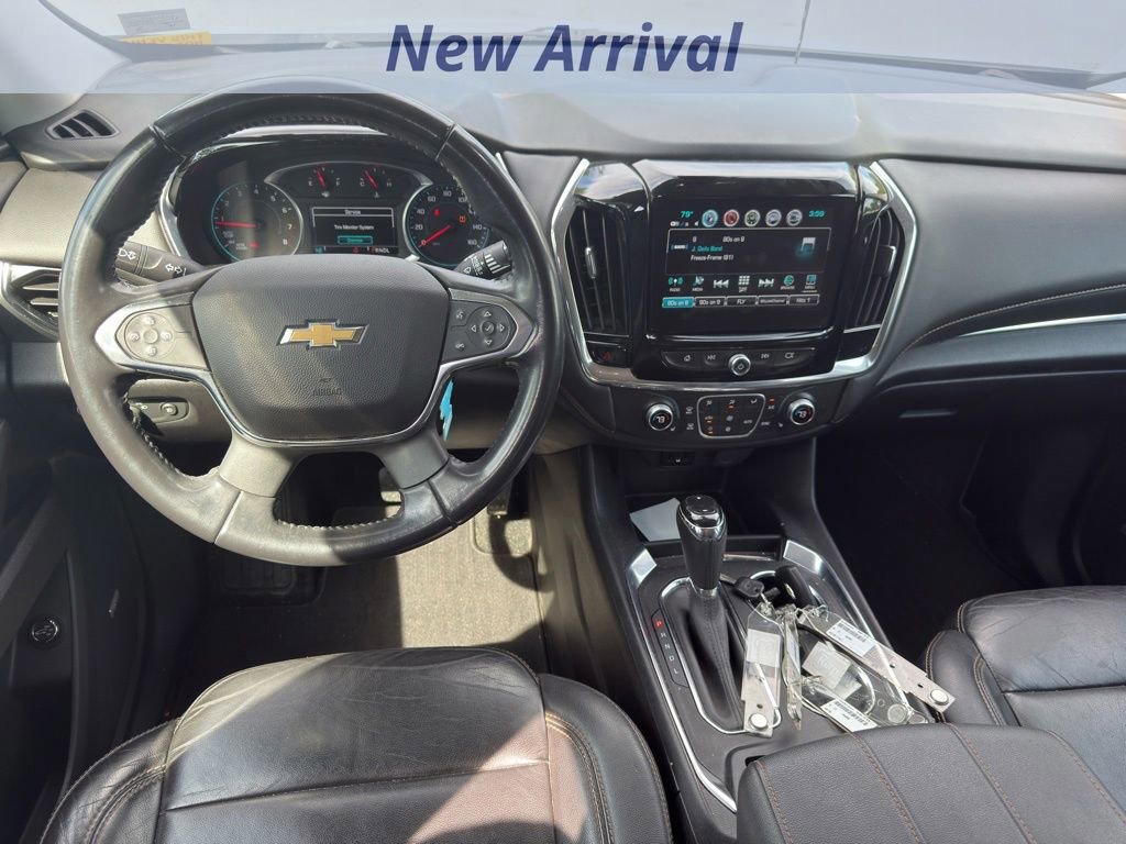 Used 2018 Chevrolet Traverse LT FWD image 11