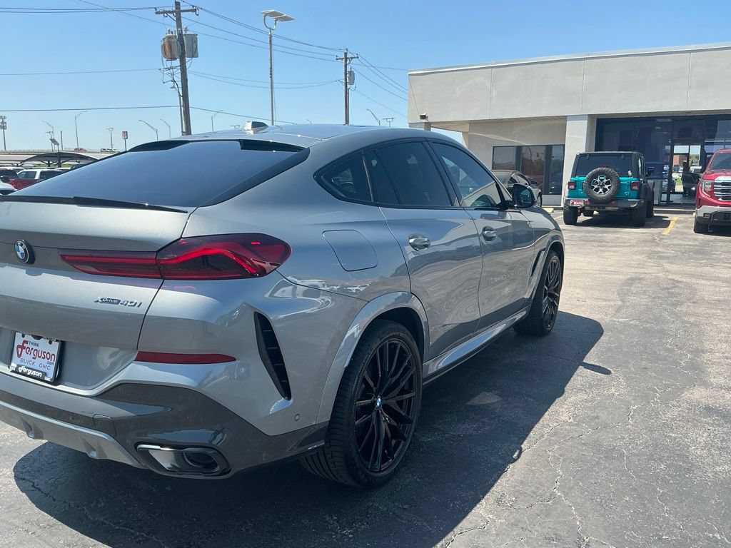 Used 2024 BMW X6 xDrive40i w/ M Sport Professional Package AWD/4WD image 6
