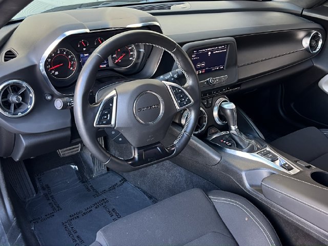 Used 2021 Chevrolet Camaro LT RWD image 18