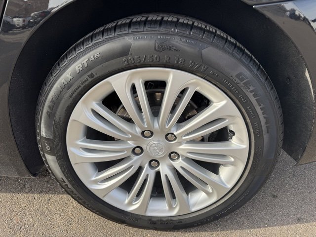 Used 2019 Buick LaCrosse Premium w/ Sun and Shade Package image 11