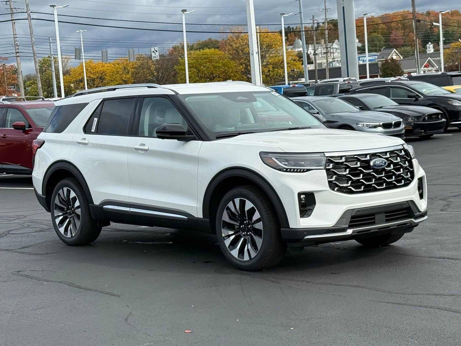 New 2026 Ford Explorer Platinum w/ LUX Leather Package image 9