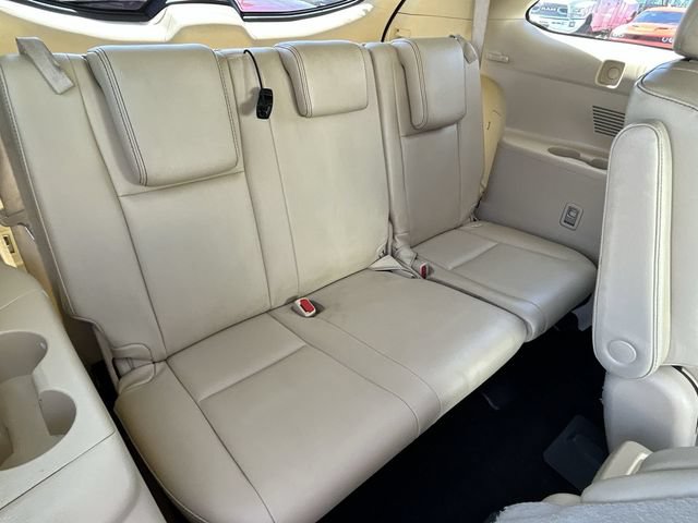 Used 2018 Toyota Highlander XLE FWD image 15