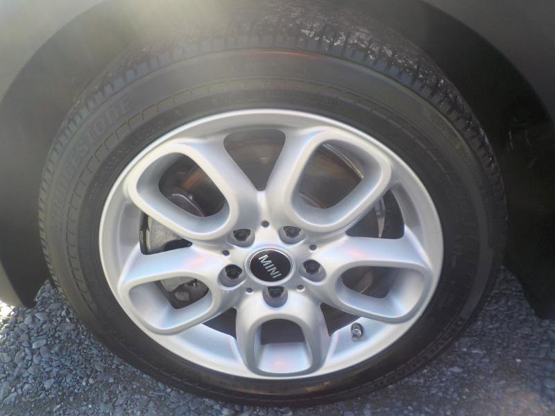 Used 2015 MINI Cooper S image 26