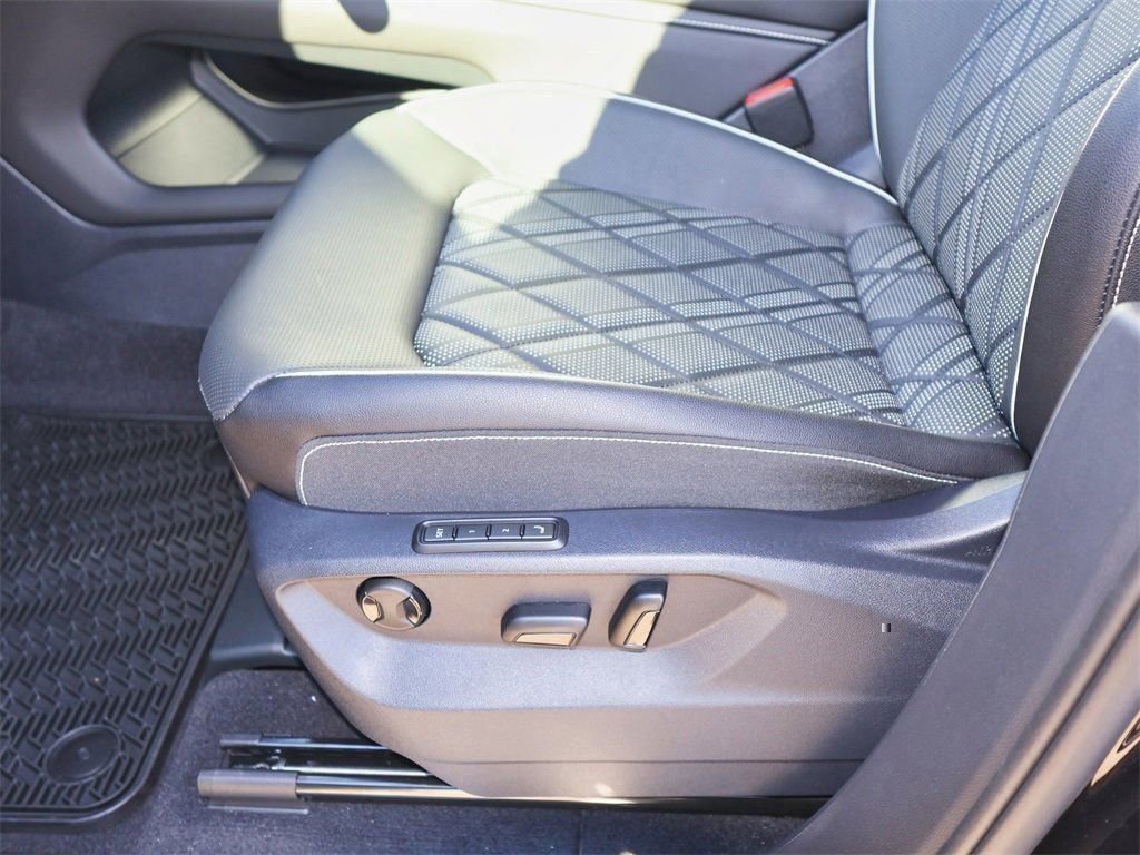 New 2026 Volkswagen Atlas SEL Premium R-Line image 14