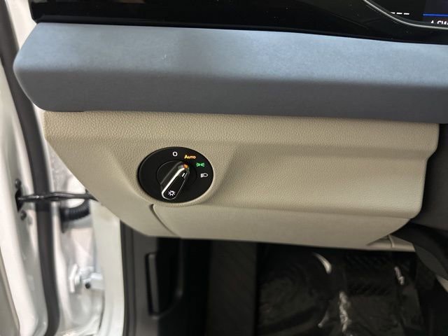 New 2026 Volkswagen Jetta SE image 19