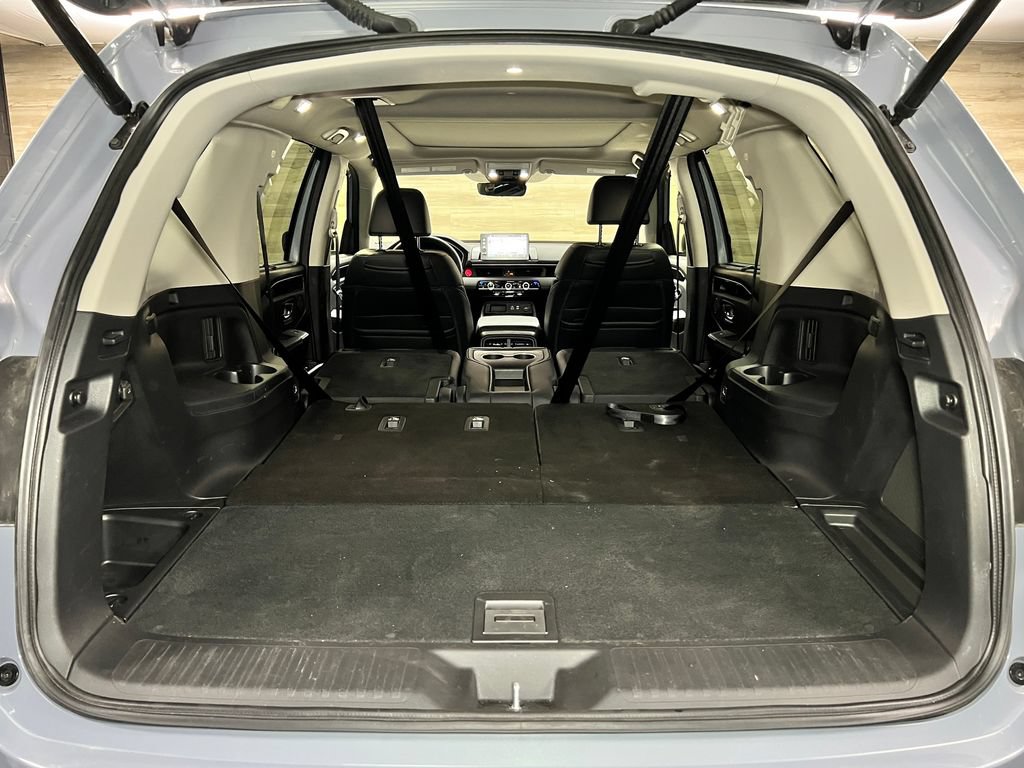 Used 2025 Honda Pilot Elite image 21