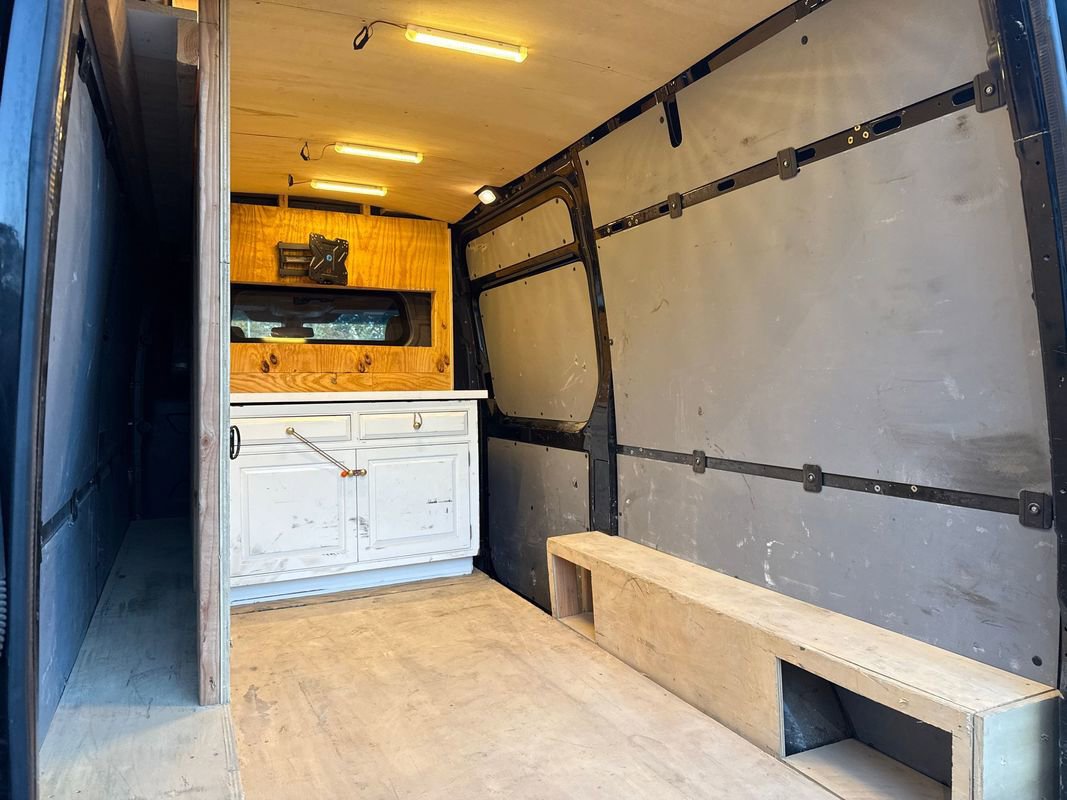 Used 2020 Mercedes-Benz Sprinter 2500 w/ Driver Convenience Package image 24