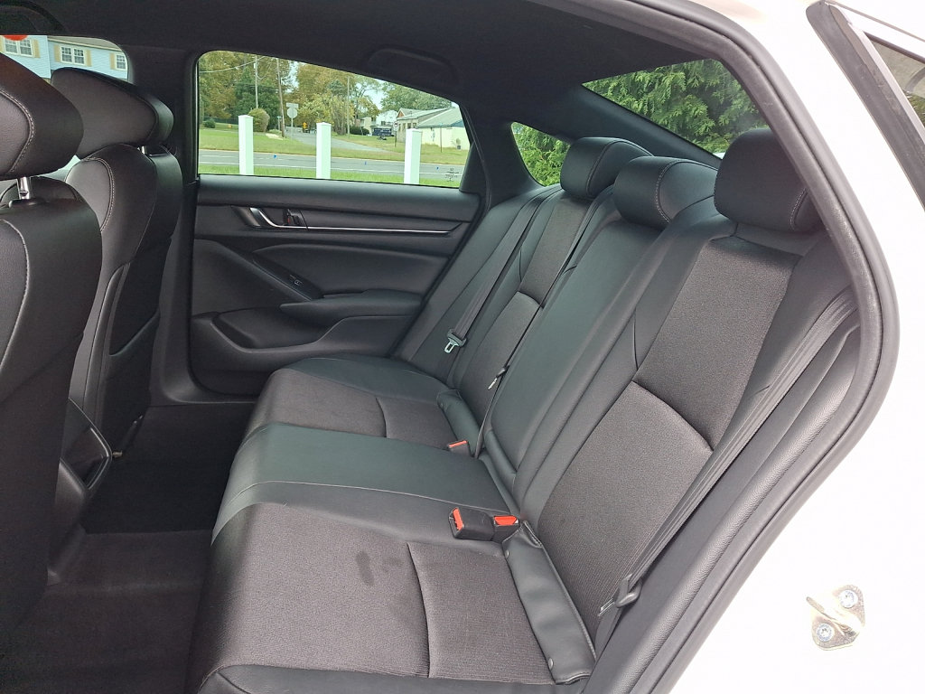 Used 2019 Honda Accord Sport image 20