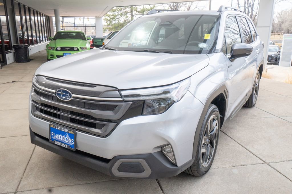 Certified 2025 Subaru Forester Limited w/ Popular Package image 3