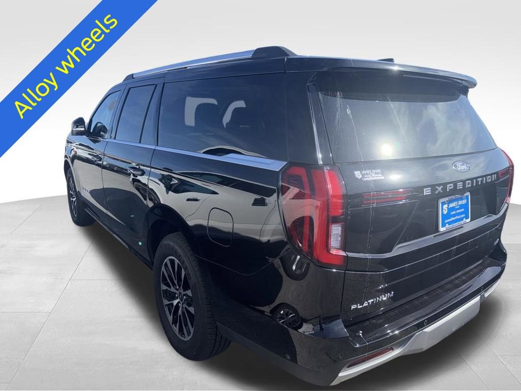 Used 2025 Ford Expedition Platinum w/ Stealth Appearance Package AWD/4WD image 28