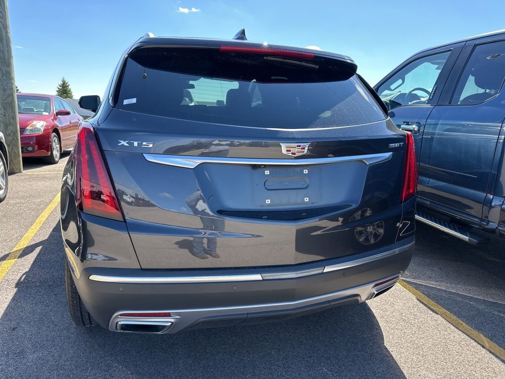 Used 2021 Cadillac XT5 Premium Luxury image 10