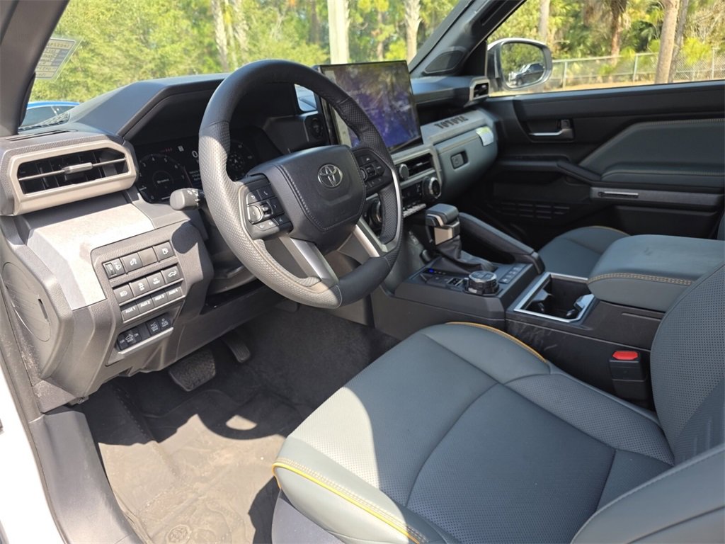 Certified 2025 Toyota Tacoma Trailhunter image 25